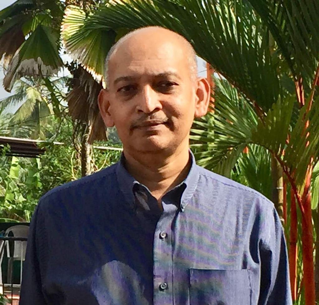 Photo of Dr. Thomas